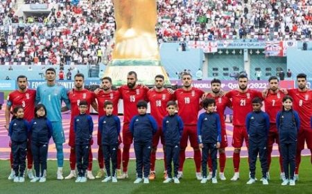 İran millisinin futbolçuları himni oxumadılar - Foto