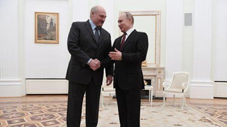 Belarus Prezidenti Aleksandr Lukaşenko Moskvaya səfər edib.