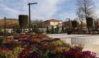 Qırmızı Bazar qəsəbəsinə daha 16 ailə yola salındı